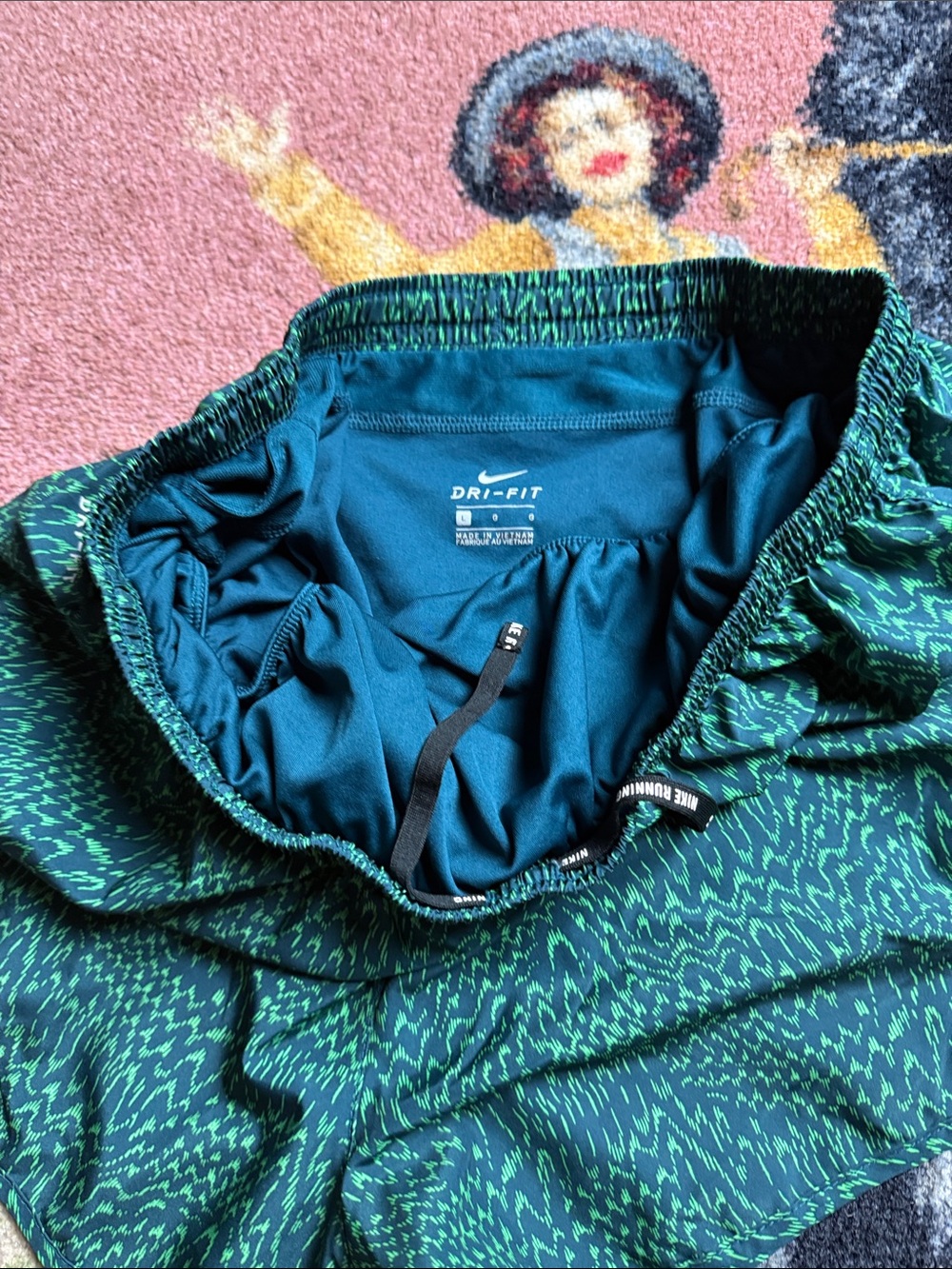 NIKE RUNNING SHORTS - Picture 5 of 12